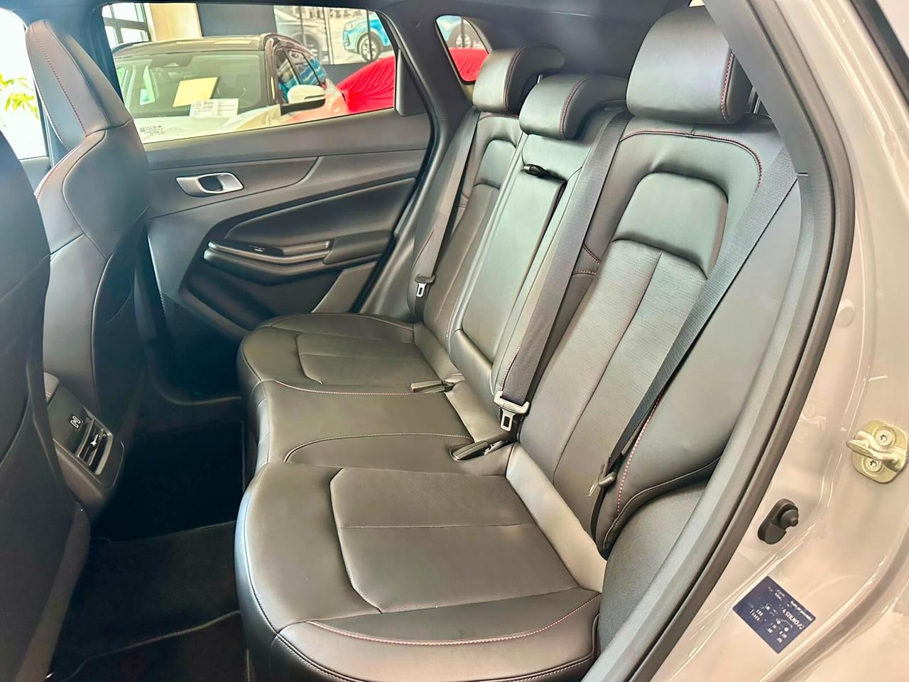 NEW DR 6 STILNOVO 1.5 T-GDI BENZ/GPL NUOVA DA IMM.