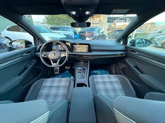 Volkswagen Golf 2.0 TDI GTD DSG 200CV