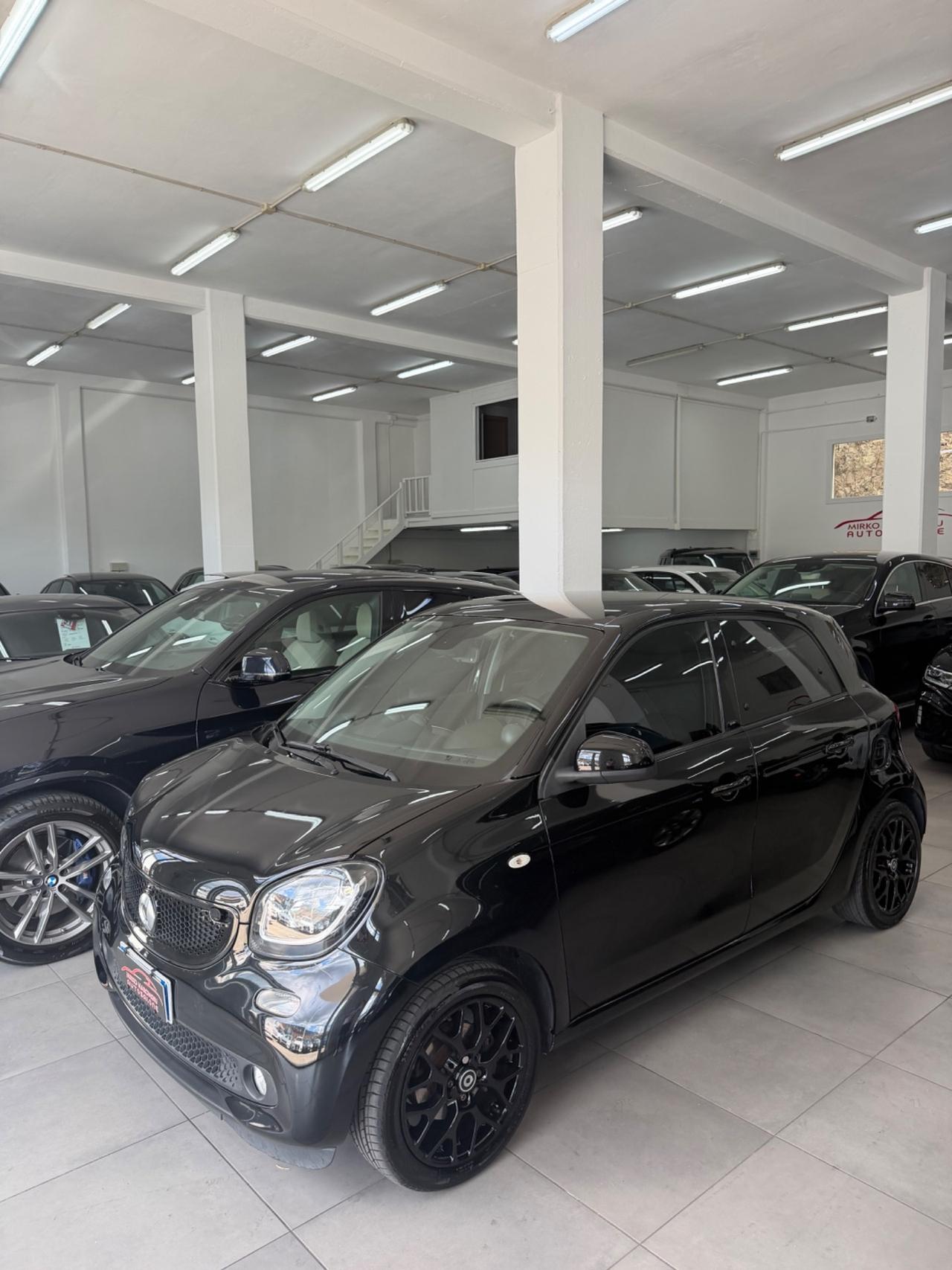 Smart FOR FOUR all.BRABUS FINANZIABILE