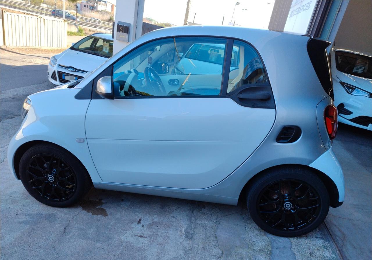 Smart ForTwo 70 1.0 NEOPATENTATI - 2016