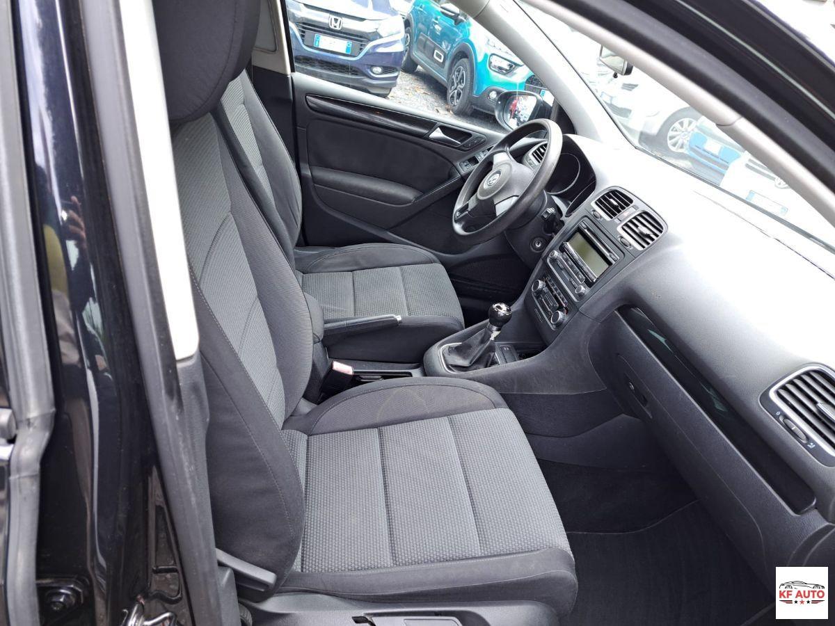 VOLKSWAGEN - Golf 1.6 tdi Comfortline 5p