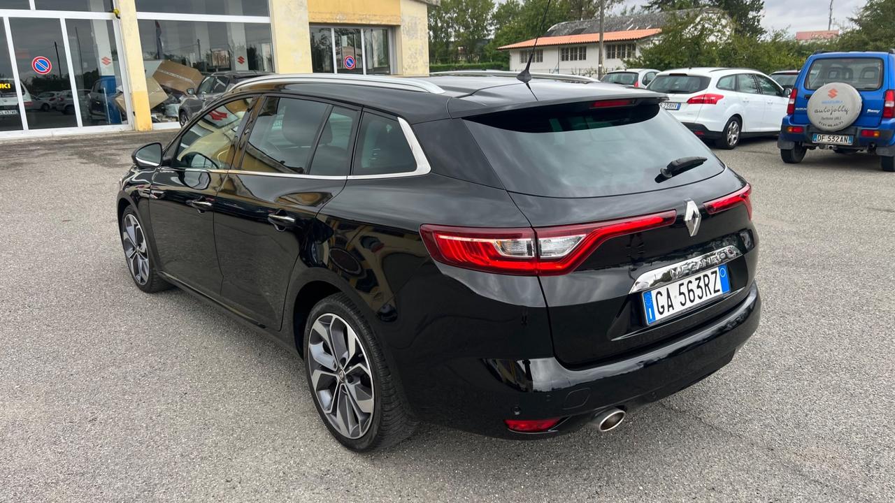 Renault Megane Mégane Sporter TCe 140 CV EDC FAP Duel2