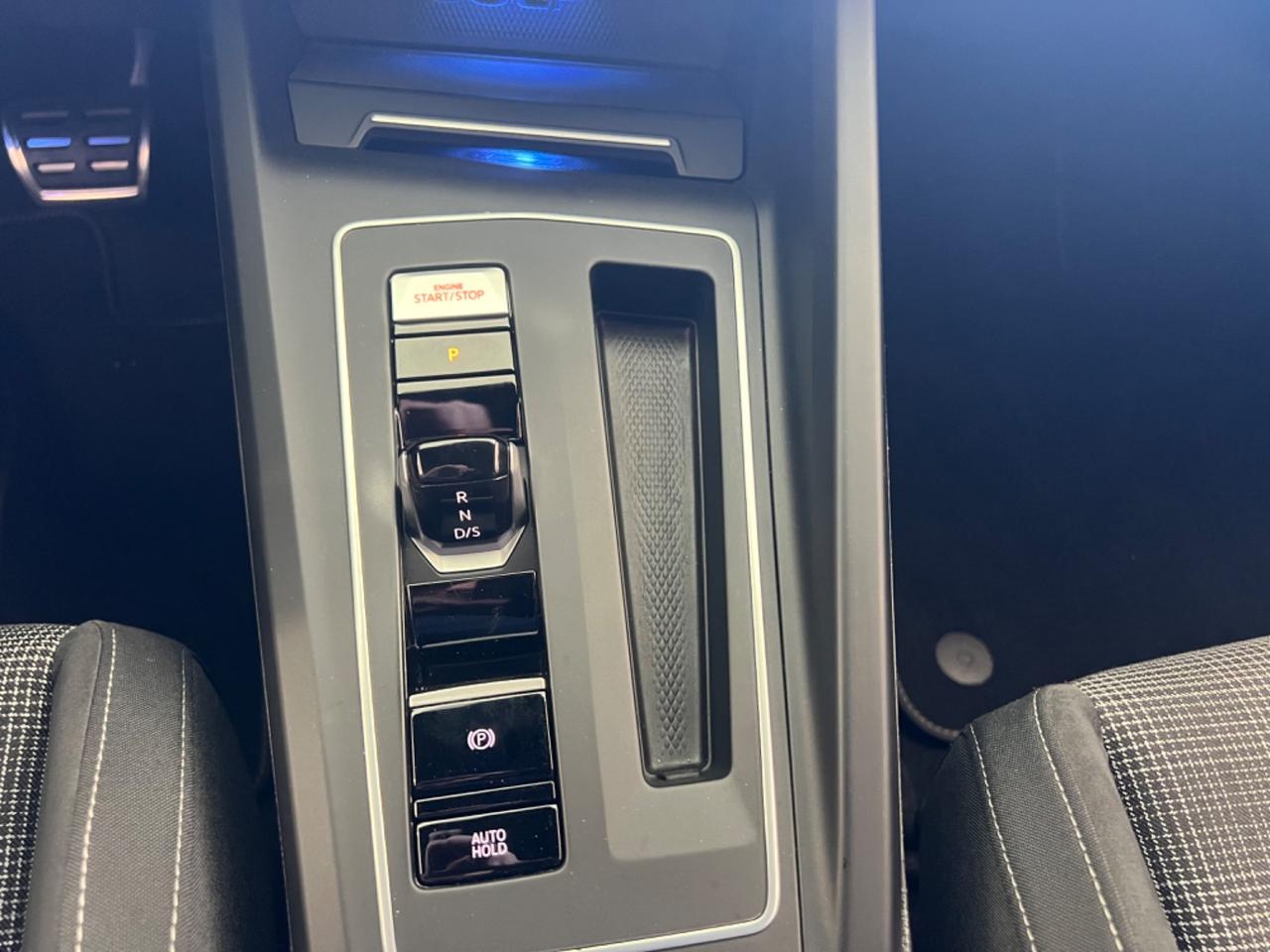 Volkswagen Golf 2.0 TDI GTD DSG