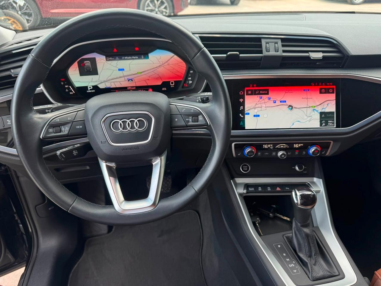Audi Q3 SPB 35 TDI quattro S tronic Identity Black