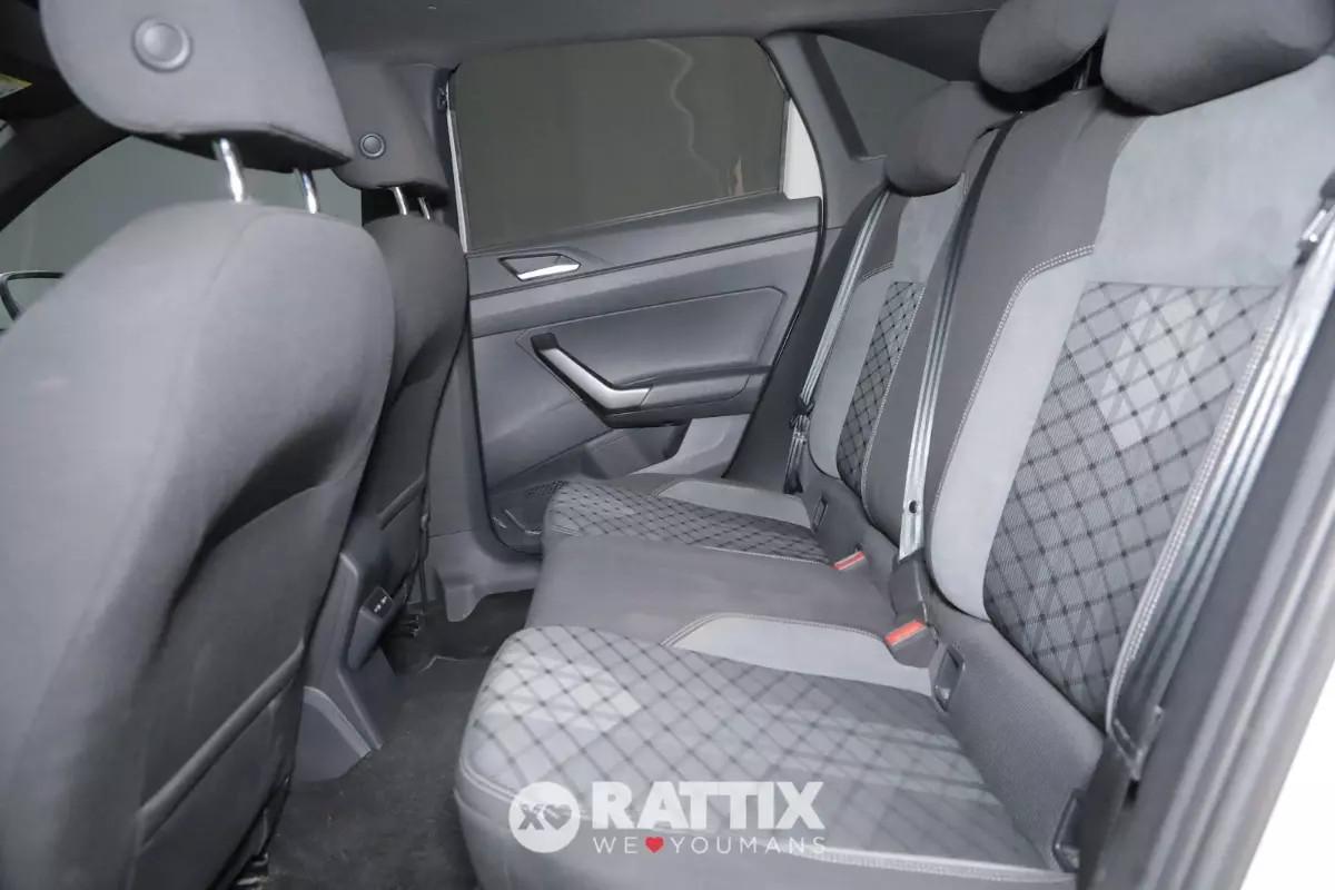 Volkswagen Taigo 1.0 TSI 110CV R-Line + tetto apribile