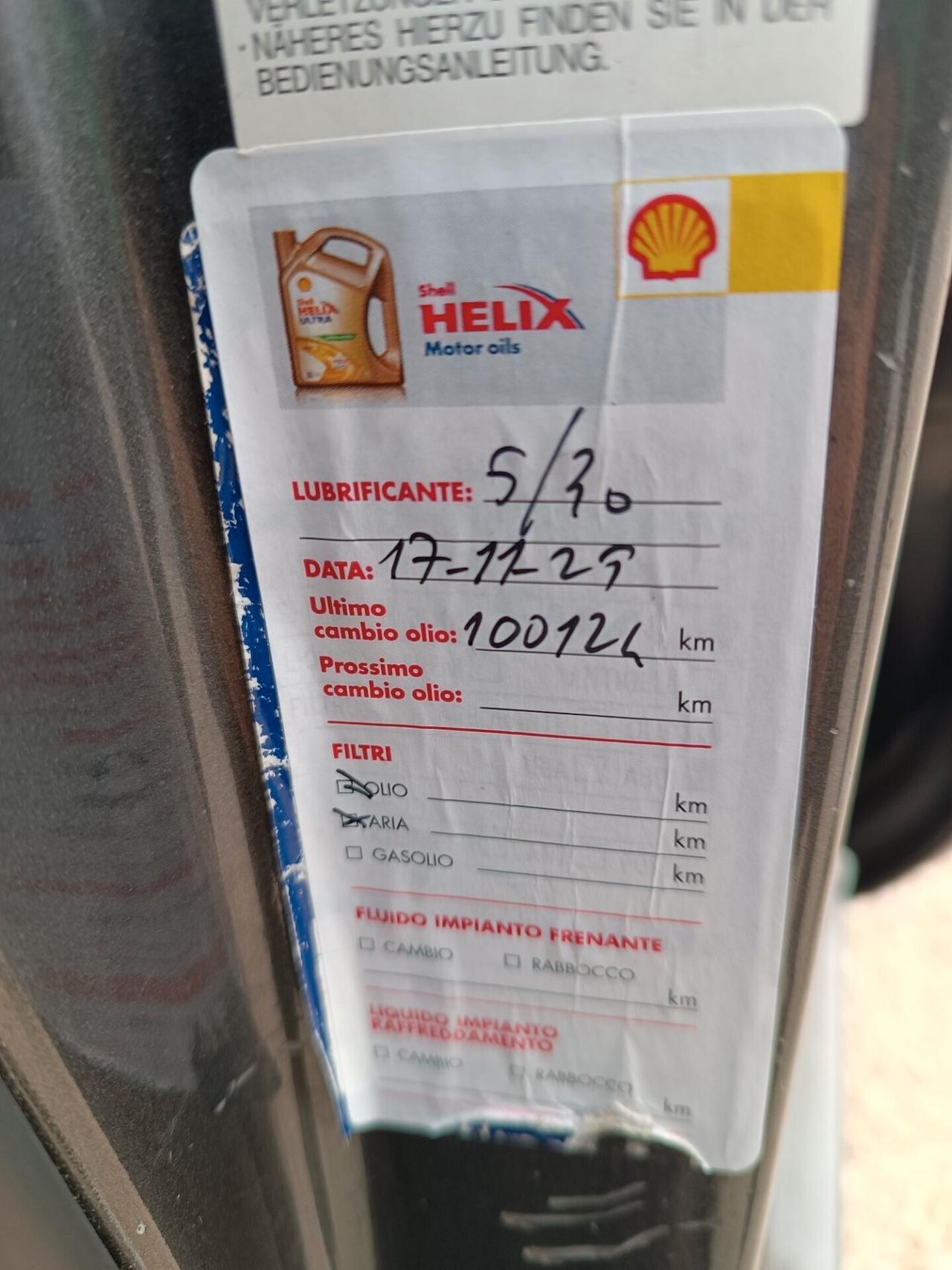 Toyota Yaris 1.3 benzina