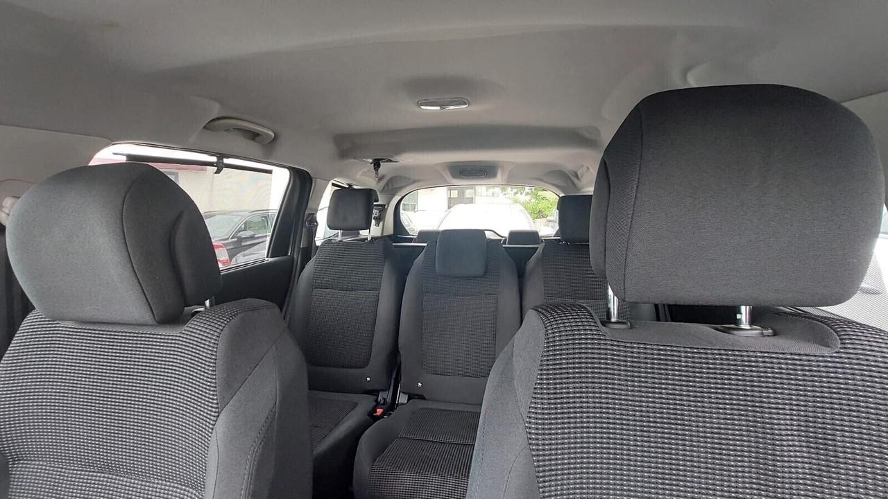 Peugeot 5008 1.6 Diesel 7 Posti