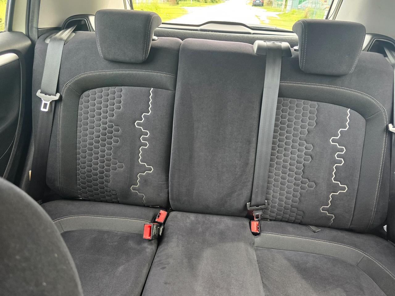 Fiat Punto 1.4 Natural Powver- Con GARANZIA - NEOPATENTATI