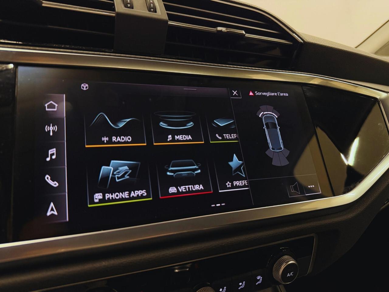 Audi Q3 35 TDI S tronic Business