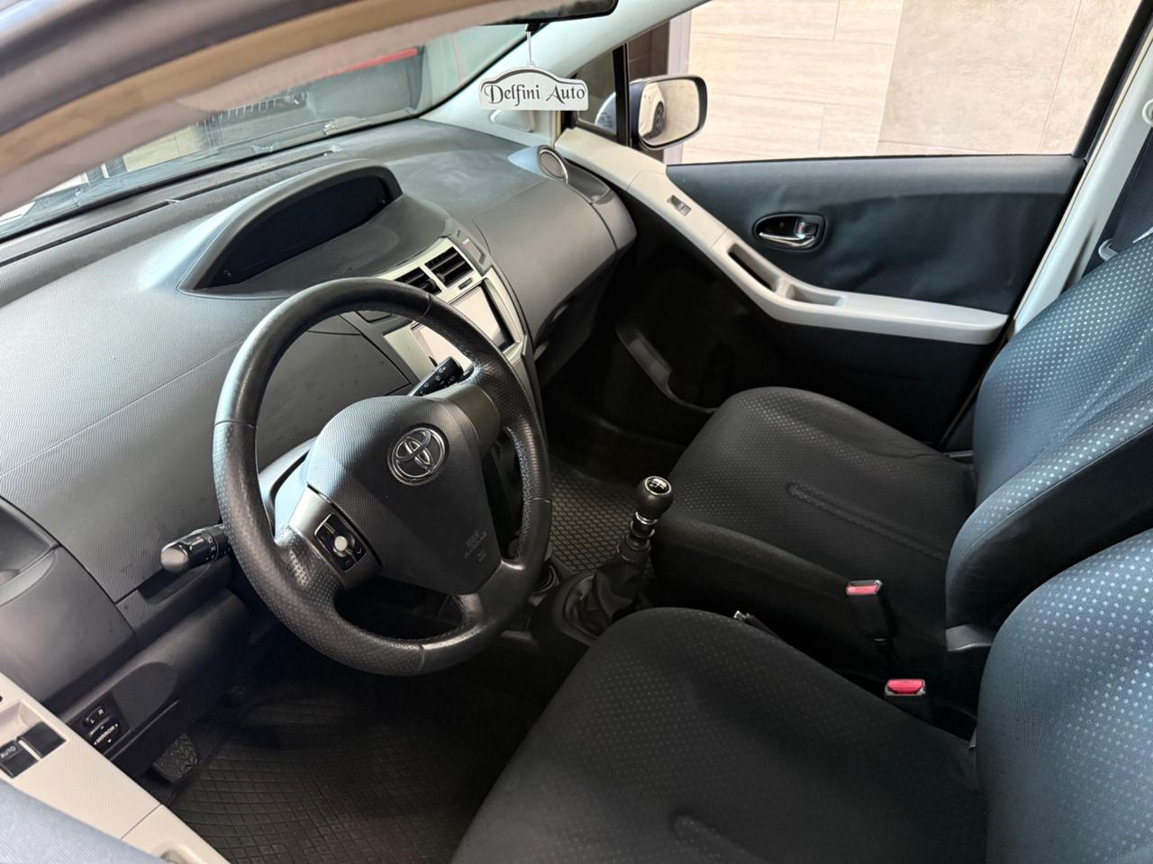 Toyota Yaris 1.4 D-4D DPF 5 porte Sol