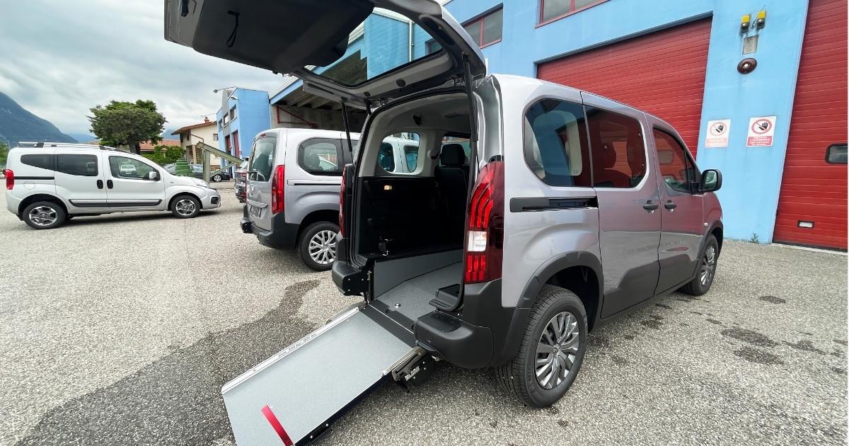Fiat Doblo Doblò - Auto per disabili
