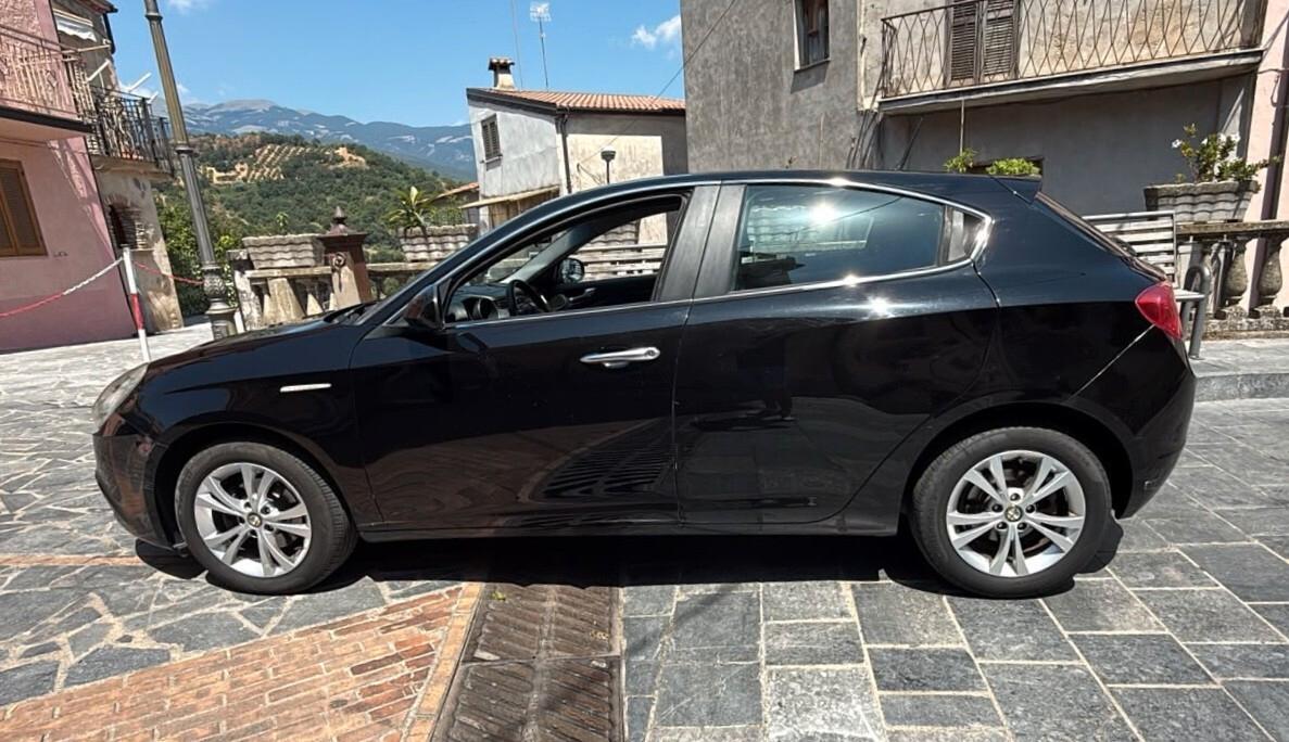 Alfa Romeo Giulietta 1.6 diesel 105 CV