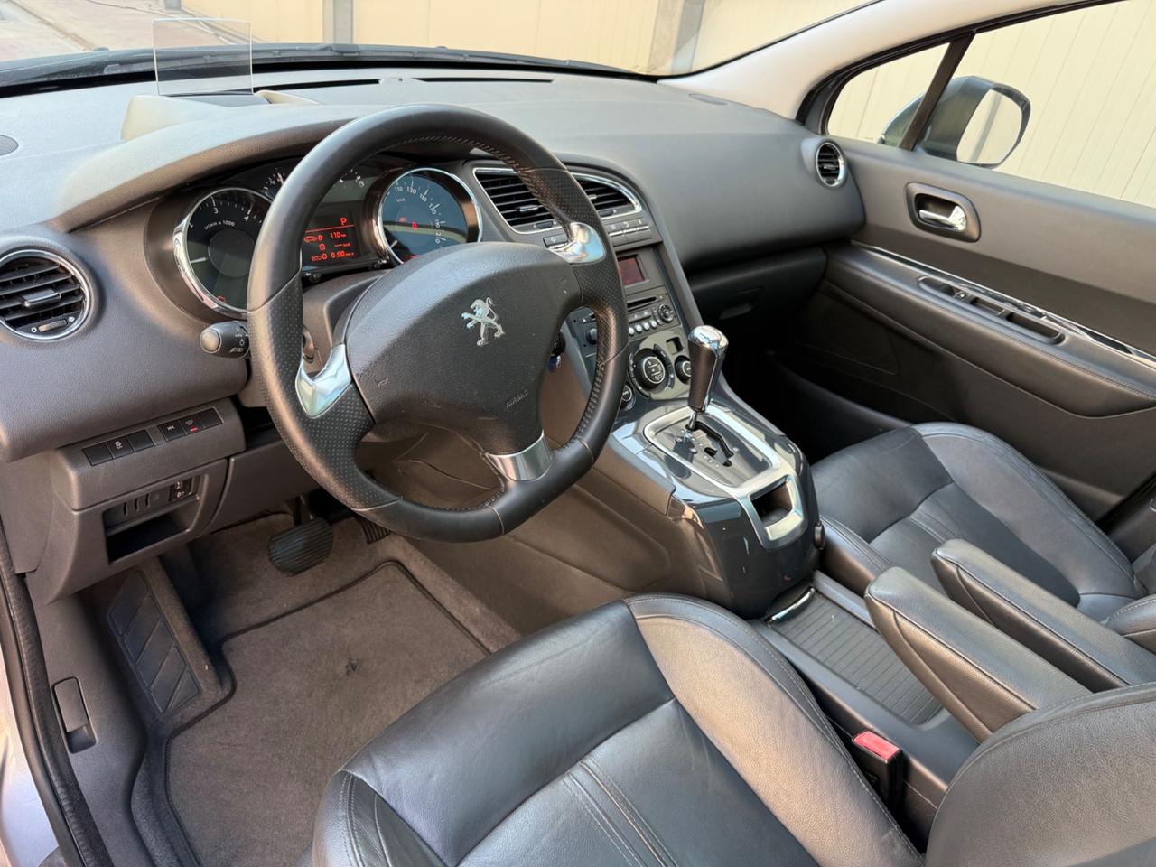 Peugeot 5008 BlueHDi 120 EAT6 S&S Allure