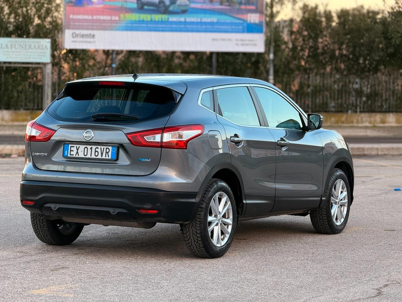Nissan Qashqai 1.5 GARANZIA 12 MESI