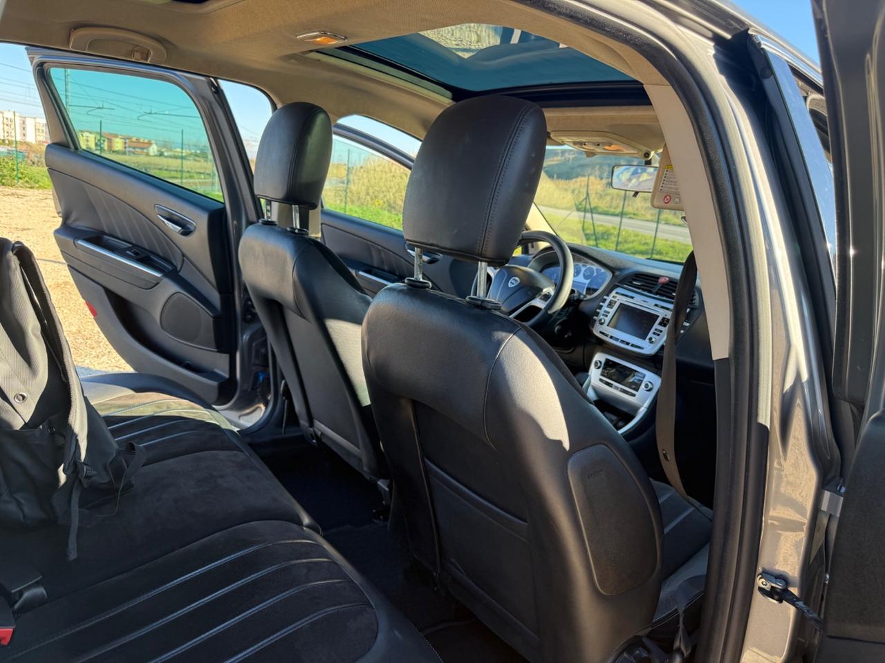 Lancia Delta 2.0 MJT DPF Oro