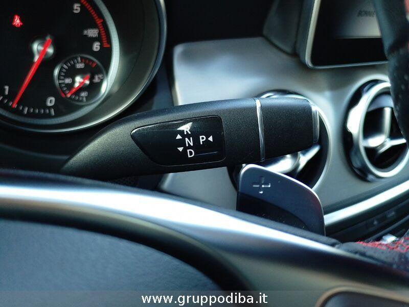 Mercedes-Benz GLA GLA-X156 2017 Diesel 200 d Premium 4matic auto
