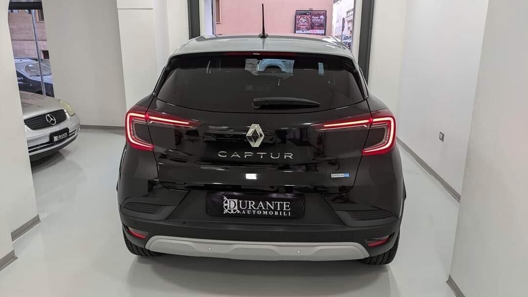 Renault Captur Full Hybrid ok Neopatentati E-Tech 145 CV Business