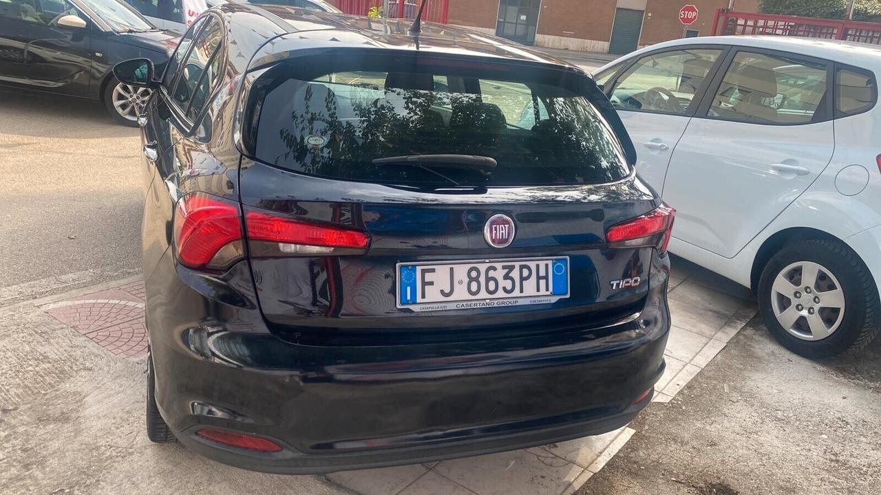 Fiat Tipo 1.6 Mjt 4 porte Lounge