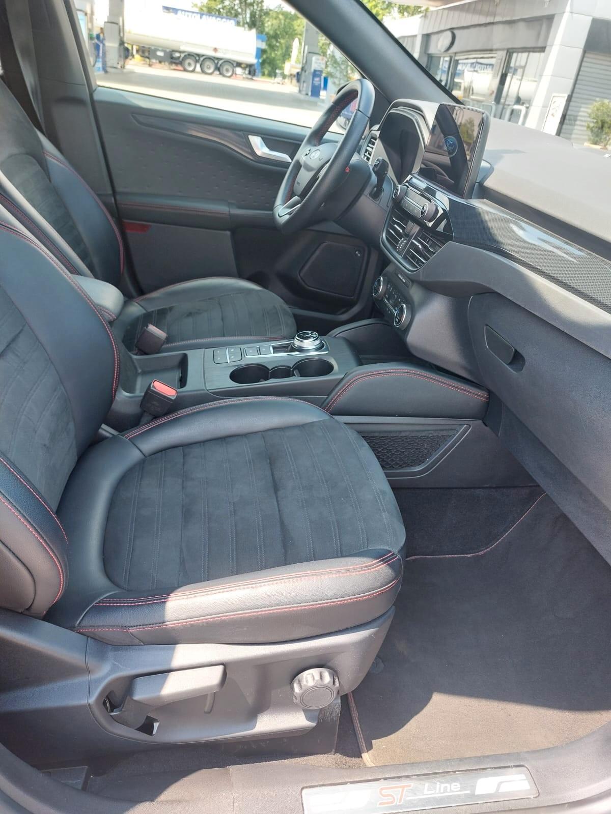 Ford Kuga 2.5 Plug In Hybrid 225 CV CVT 2WD ST-Line X