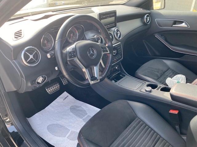 Mercedes-benz GLA 200 CDI Automatic 4Matic Premium LED