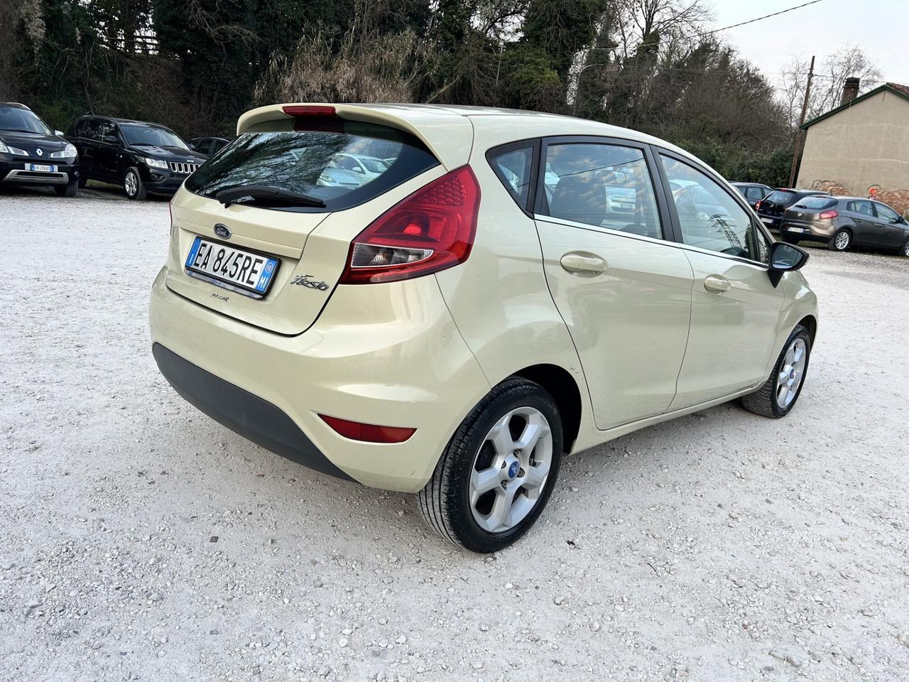 FORD FIESTA 1.4 92CV TIT. GPL UNICO CERTIFICATA