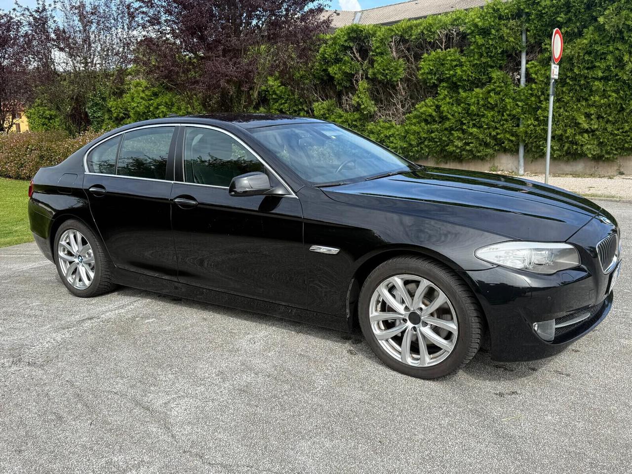 BMW Serie 5 530xd XDrive F10 258CV Automatica Pelle Xenon MOTORE DA RIVEDERE