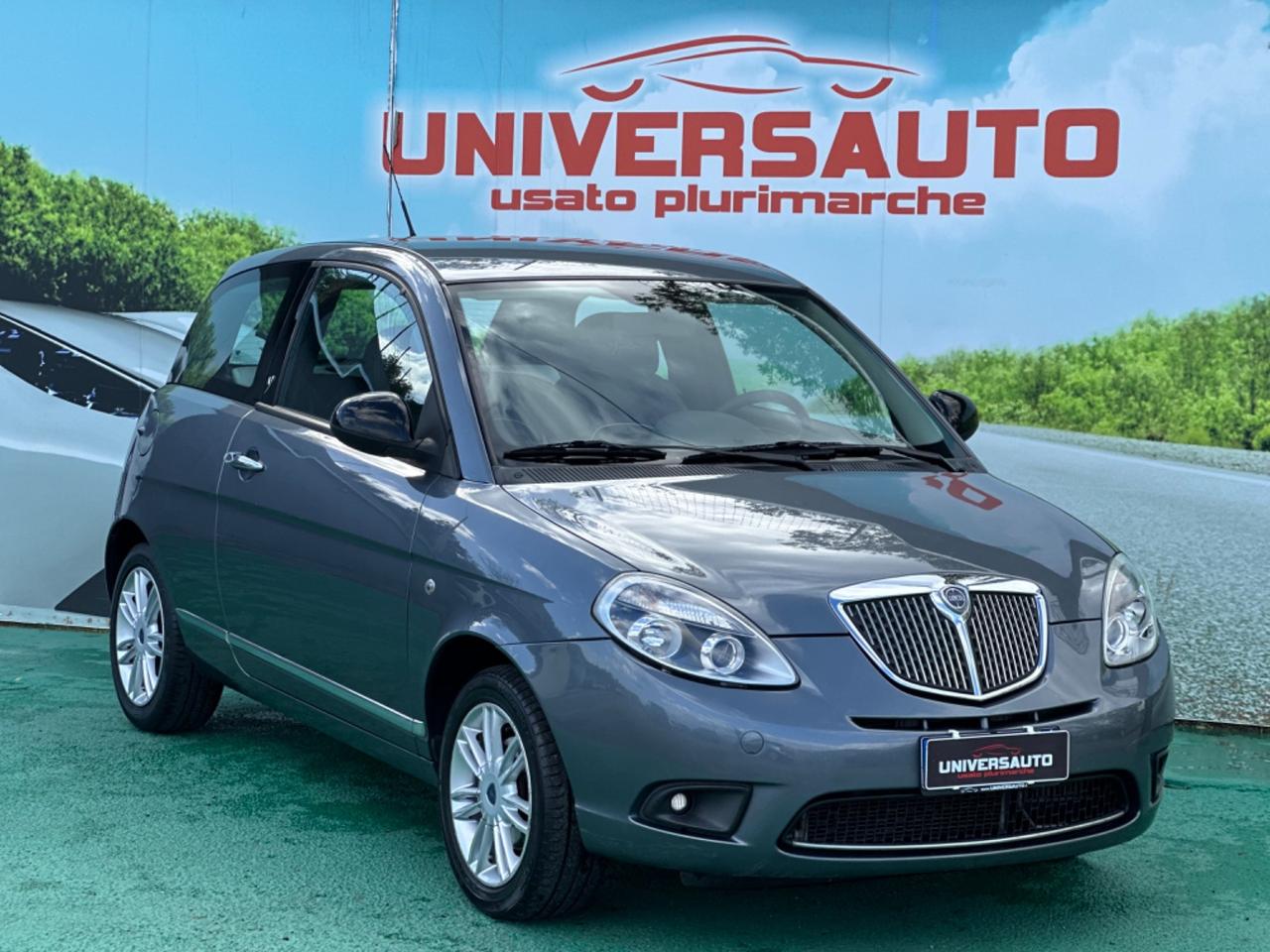 Lancia Ypsilon 1.3 MJT 75cv Platinum 2011