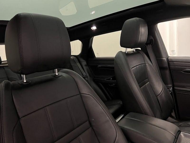 Land Rover Range Rover Evoque 2.0 D150 R-Dynamic AWD auto