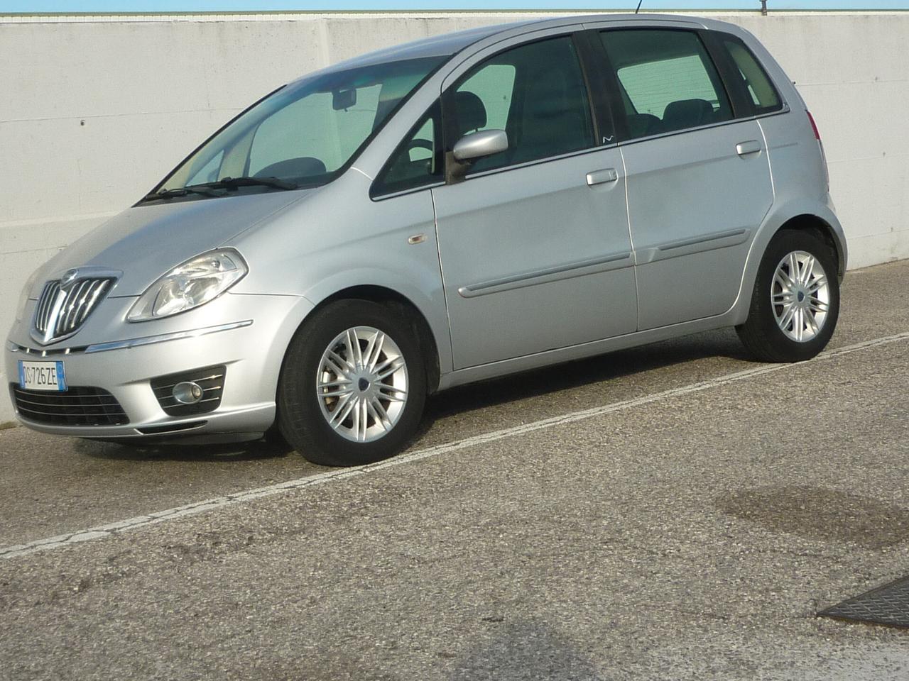 Lancia MUSA 1.4 16V ORO Frizione Cinghia+P.A. Nuovi