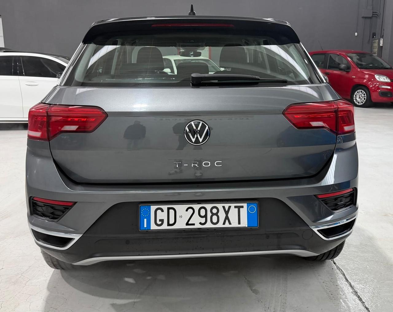 Volkswagen T-Roc Benzina Cambio Automatico 9500km