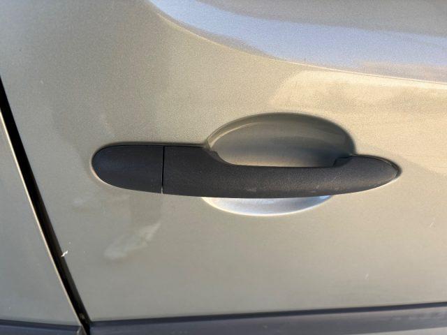 RENAULT Kangoo 1.6 105CV 5 porte Dynamique OK NEOPATENTATI