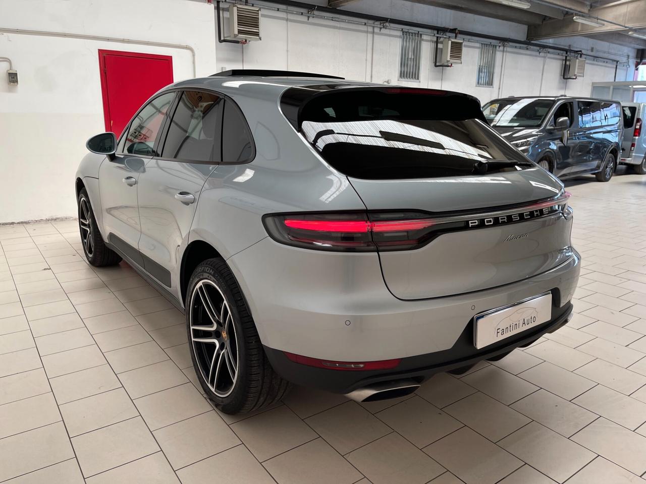 Porsche Macan 2.0 245cv pdk-LEGGI SOTTO