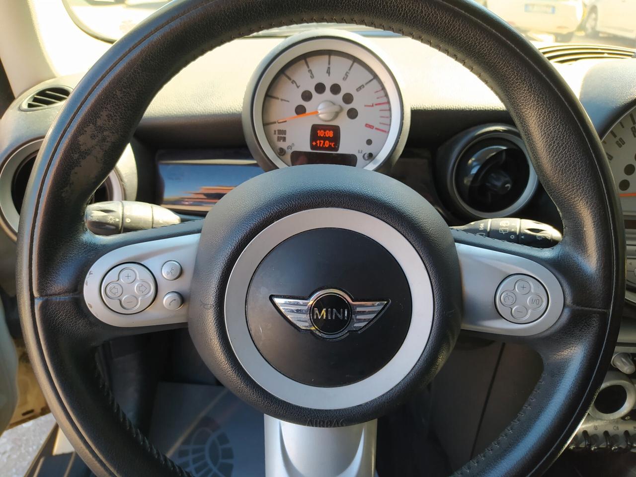 Mini 1.4 16V One Neopatentati