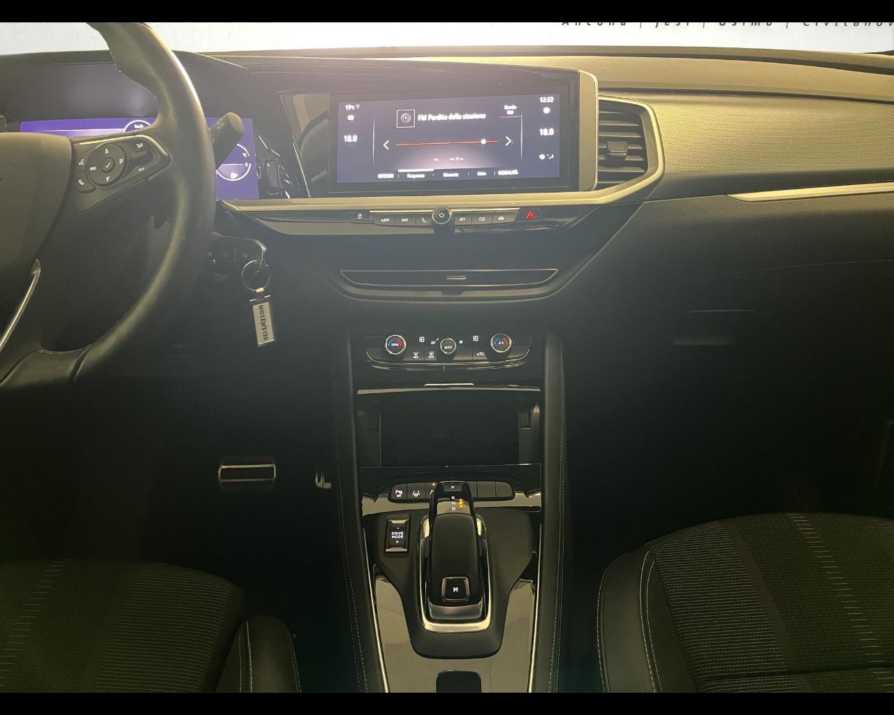 OPEL Grandland Business Elegance 1.5 130cv AT8