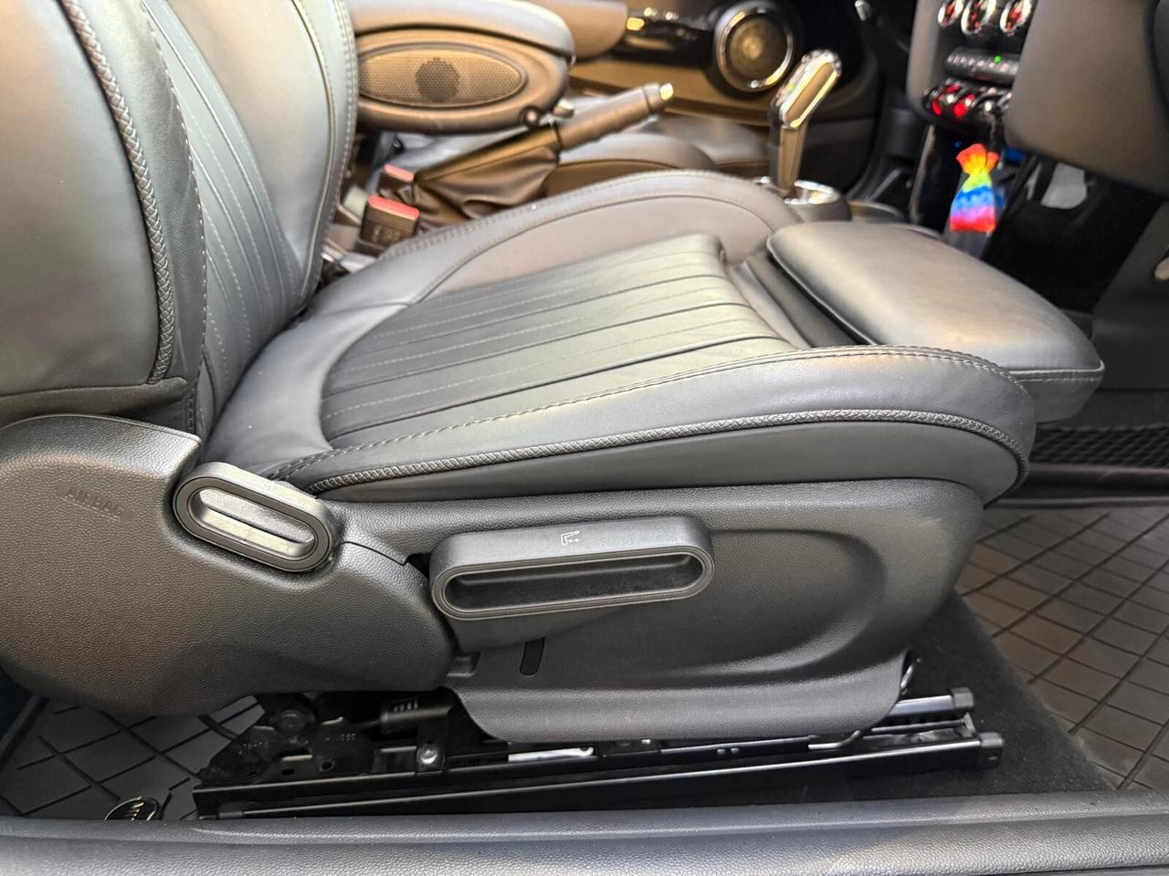 Mini 2.0 Cooper SD aut. Hype Cabrio