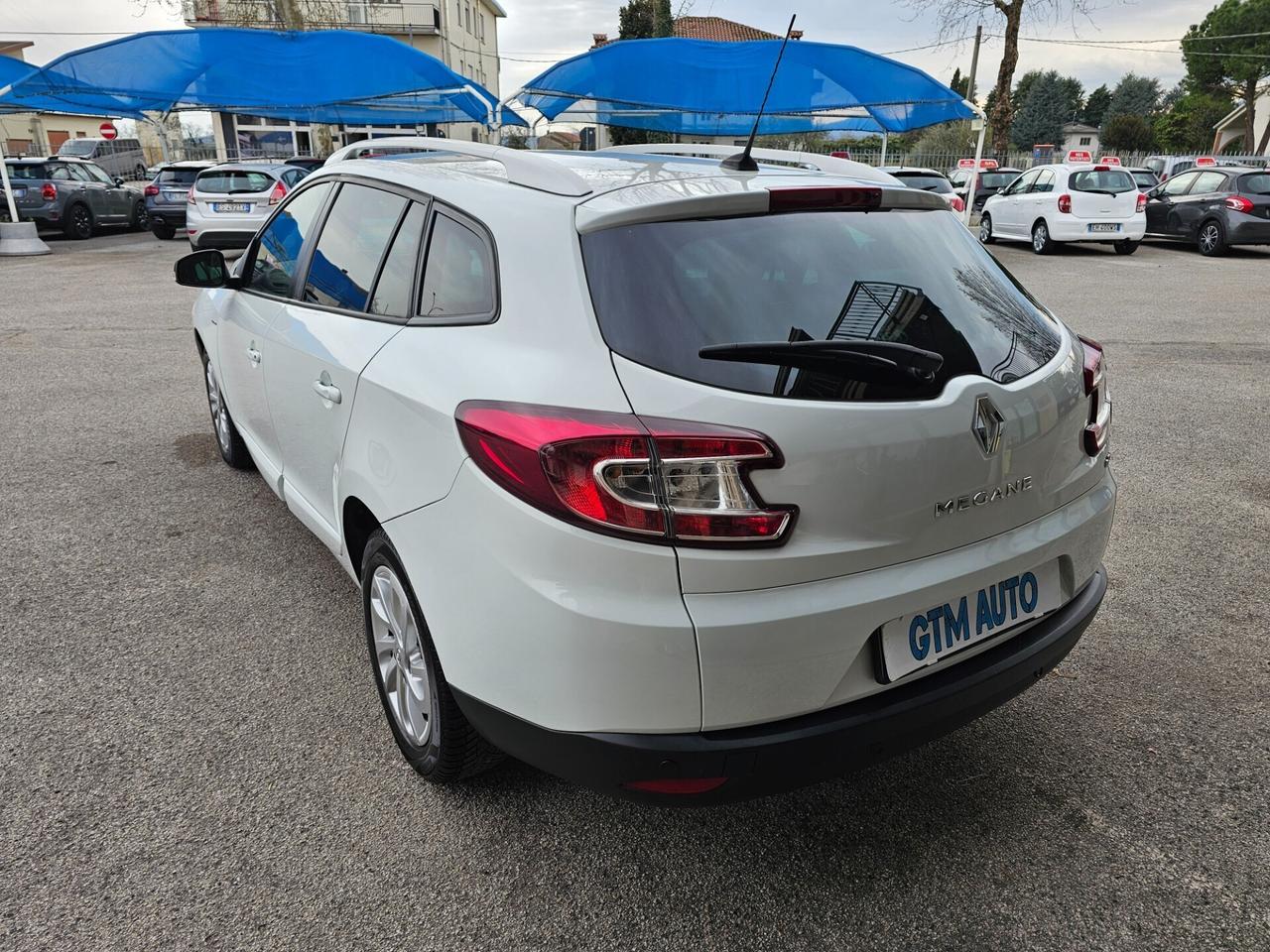 Renault Megane 1.5 dCi 110CV SporTour Limited