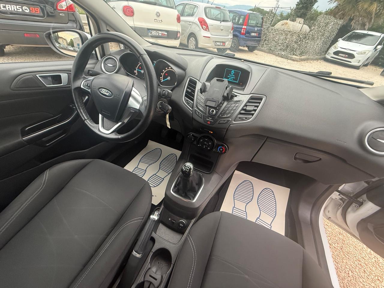 Ford Fiesta 1.5 TDCi 75CV 5 porte Business