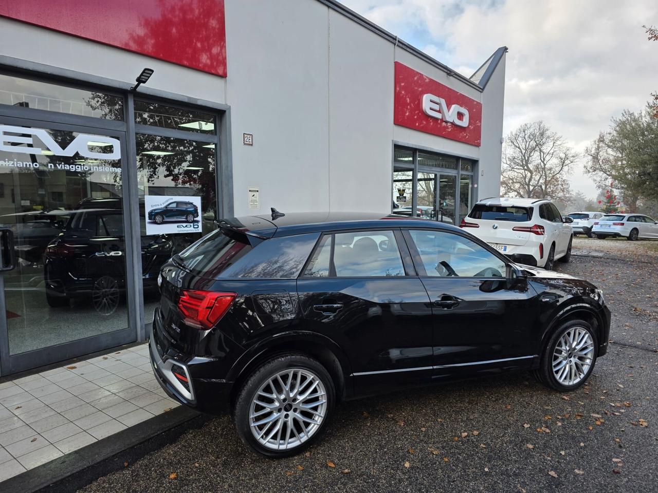 Audi Q2 35 TDI S tronic line Edition