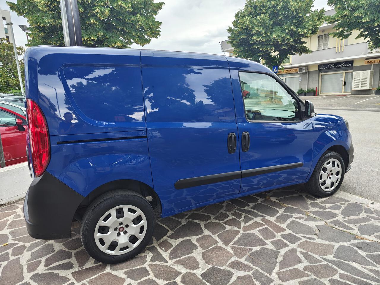 Fiat Doblo Doblò 1.4 T-Jet PC-TN Cargo Lounge