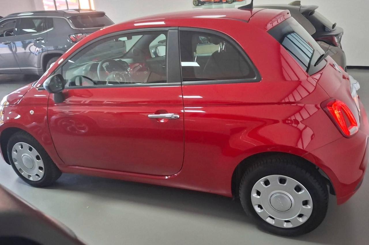 Fiat 500 1.0 Hybrid 10-2023 11.000km