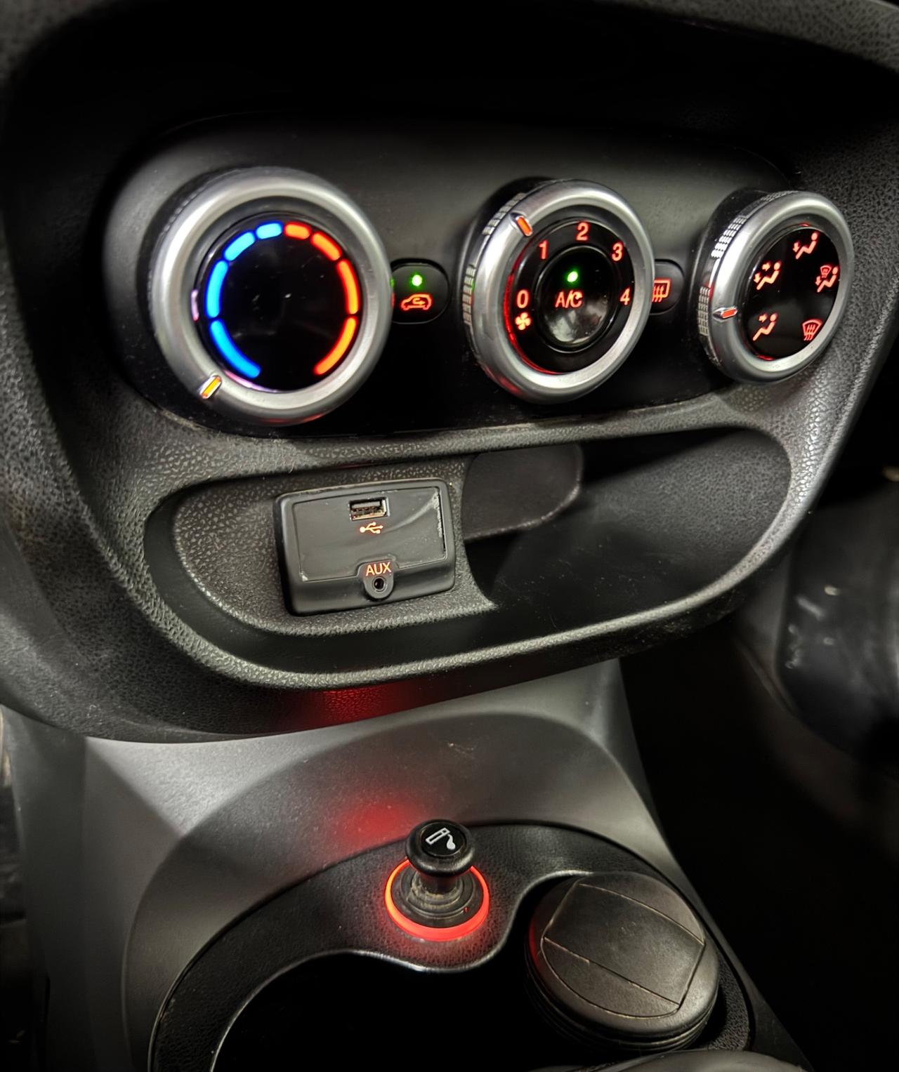 Fiat 500L 2015,130000 CHILOMETRI UNICO PROPRIETARIO
