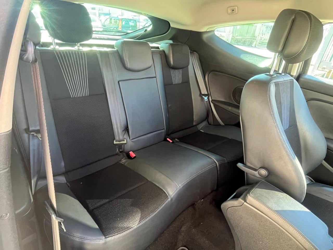 Renault Megane Coupé 1.5 dCi LUXE 158000 km