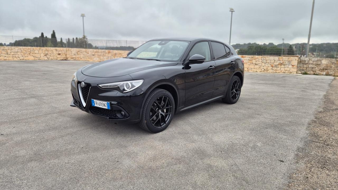Alfa Romeo Stelvio 2.2 Turbodiesel 180 CV AT8 Q4 Super