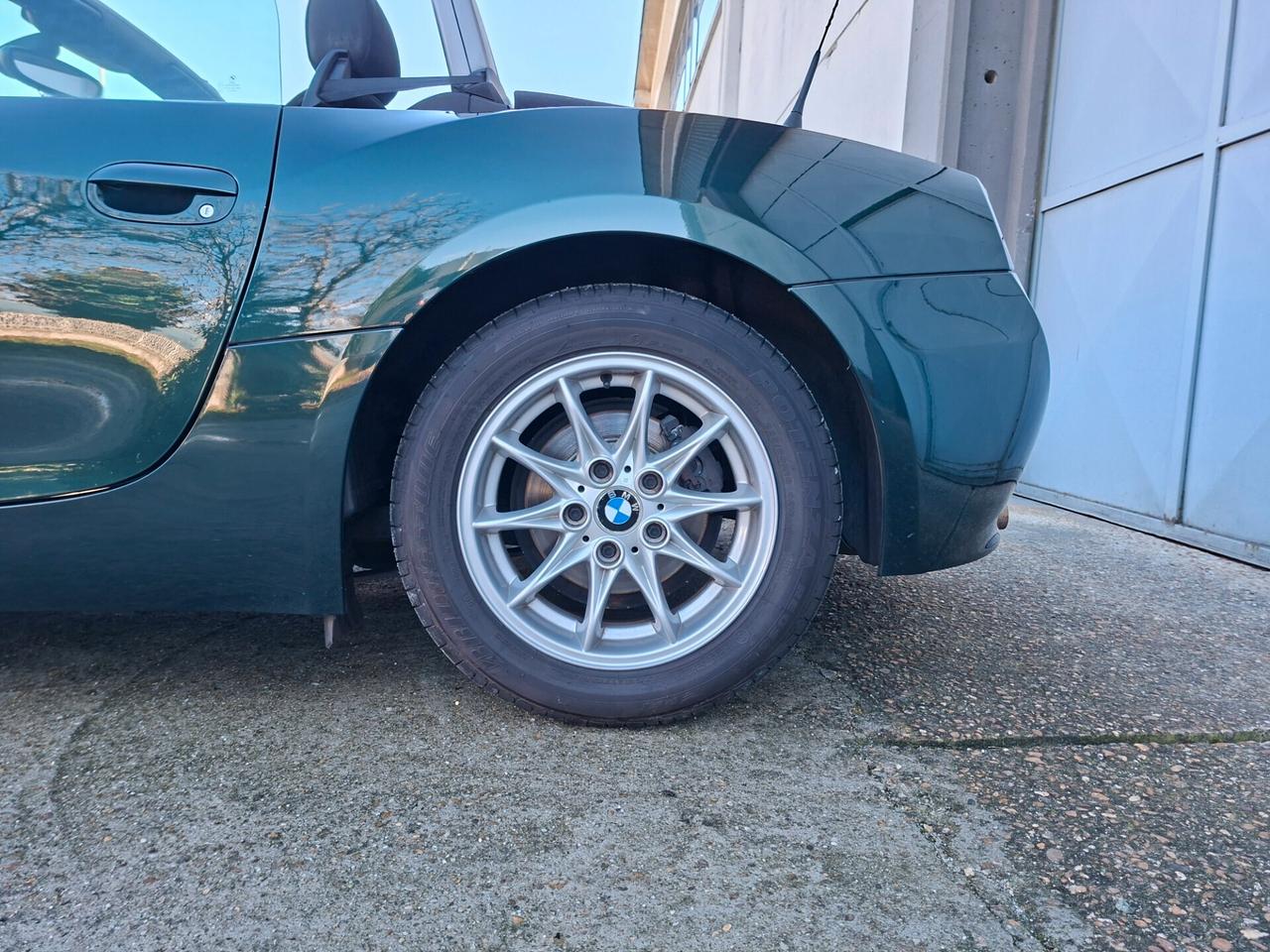 Bmw Z4 roadster 2.0i *VERDE TIEFGRUN*