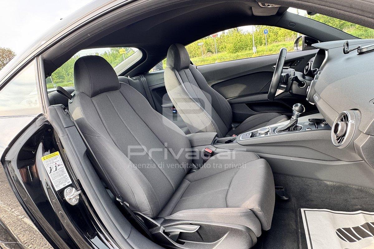 AUDI TT Coupé 1.8 TFSI S tronic