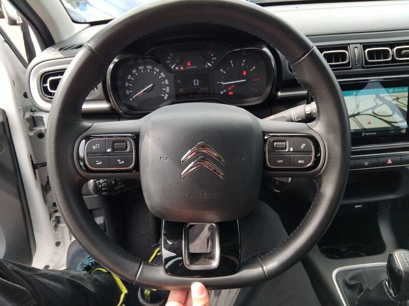 Citroën C3 III 2017 1.2 puretech Shine s&s 83cv
