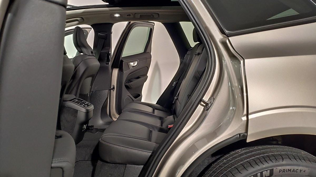 VOLVO Xc60 B5 Mild Hybrid Awd Automatico Ultra Dark