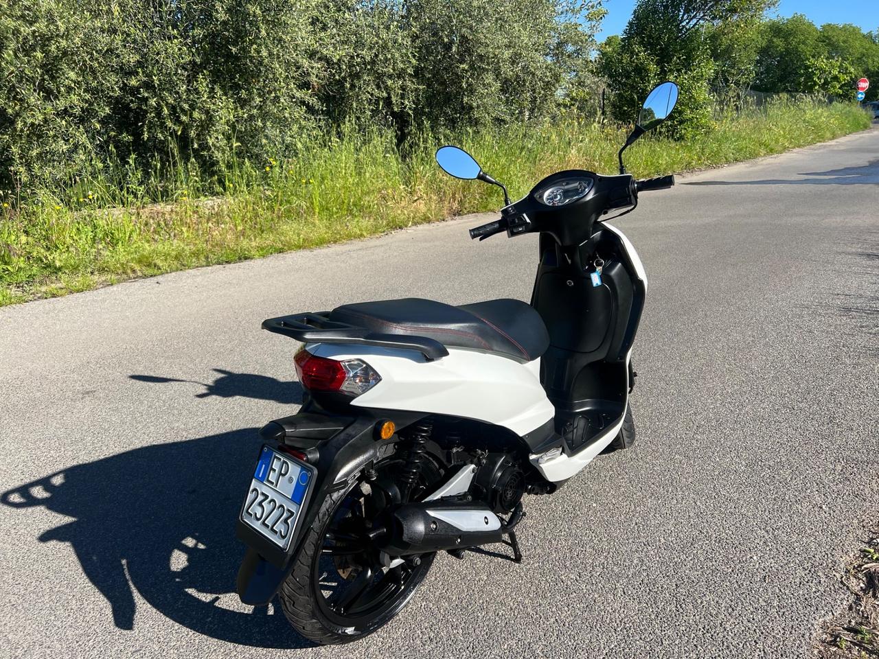 Peugeot Tweet 125