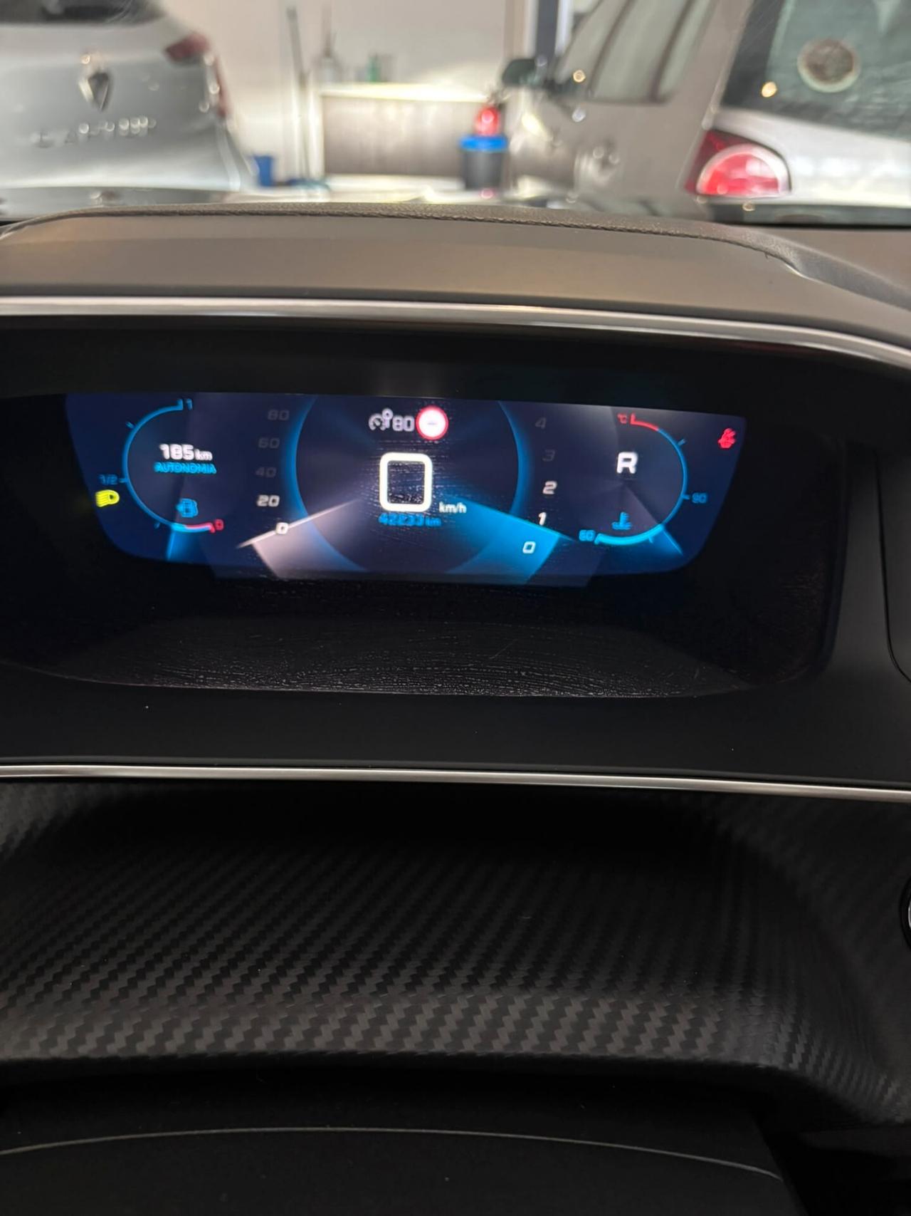 Peugeot 2008 BlueHDi 110 S&S Allure Pack