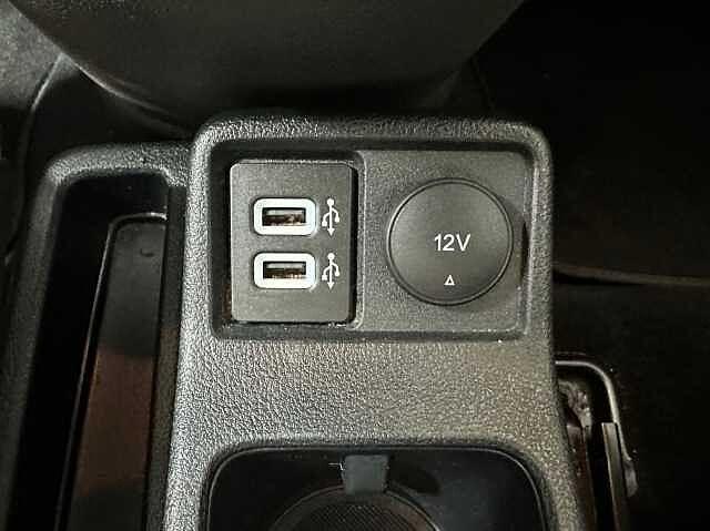 Ford Tourneo Connect 1.5 TDCi 120 CV Titanium